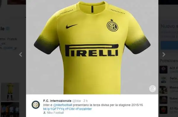 Presentata la terza maglia della squadra per la stagione 2015/16.