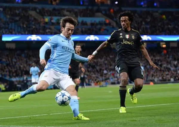 Cuadrado 6,5. Sta rapidamente scalando le gerarchie di Allegri: da esterno d'attacco nel 4-3-3 è un'arma di grande importanza.