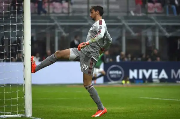 Milan-Sassuolo 2-1. Donnarumma 5. Esordio negativo per il ragazzino lanciato sorprendentemente tra i pali da Mihajlovic. La rete di Berardi è tutta per demerito suo. Poco impegnato per il resto.
