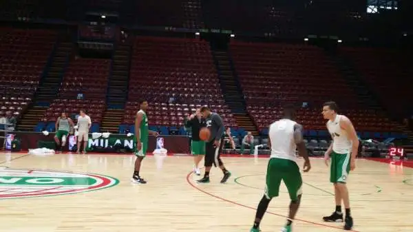 Isaiah Thomas e compagni si stanno preparando alla partita degli NBA Global Games contro l'Olimpia Milano.