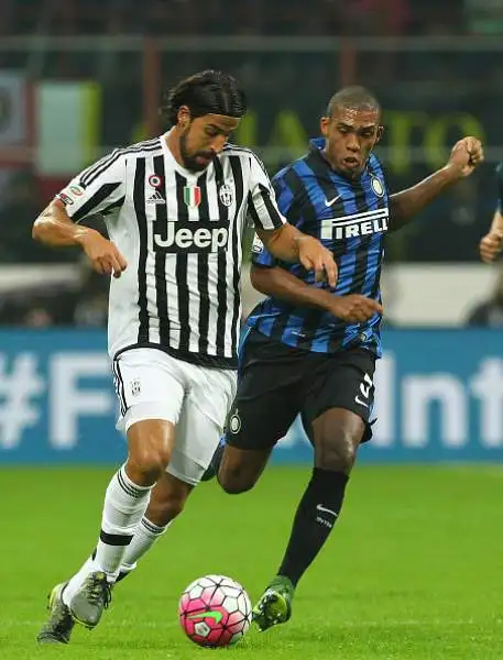 Un palo a testa: Inter-Juve 0-0. Termina in parità il derby d'Italia.