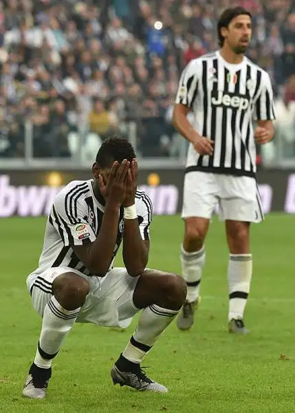 I bianconeri allo Stadium regolano l'Atalanta per 2-0, grazie alle reti di Dybala e Mandzukic. Nel finale Pogba si fa parare un rigore, procurato da Dybala, da Sportiello.