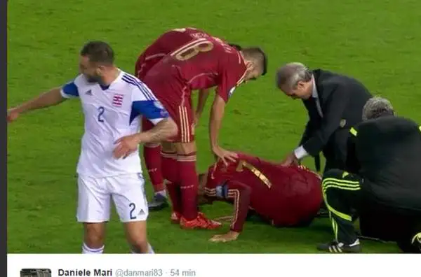 L'attaccante spagnolo si è infortunato al 33' nel match della sua Spagna contro il Lussemburgo dopo uno scontro di gioco.