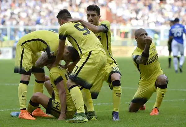 I nerazzurri pareggiano per 1-1 a Genova contro la Sampdoria del grande ex Zenga. Ii doriani passano in vantaggio con Muriel, il pareggio milanese arriva nella ripresa, con Perisic.