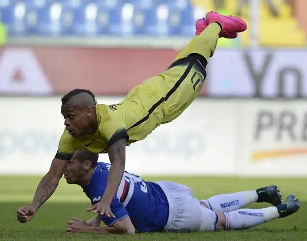 I nerazzurri pareggiano per 1-1 a Genova contro la Sampdoria del grande ex Zenga. Ii doriani passano in vantaggio con Muriel, il pareggio milanese arriva nella ripresa, con Perisic.