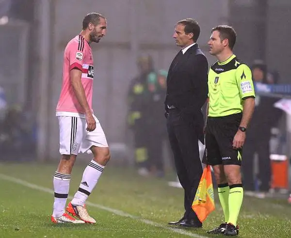 Sassuolo-Juventus 1-0. Chiellini 5. Dopo il vantaggio di Sansone lascia i bianconeri in dieci facendosi espellere.