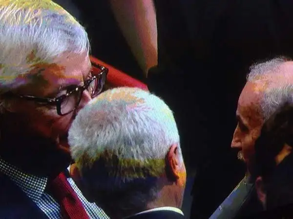 Tanti i personaggi famosi presenti al Forum di Assago per il match tra Olimpia Milano e Boston Celtics: David Stern ed Enrico Campana.
