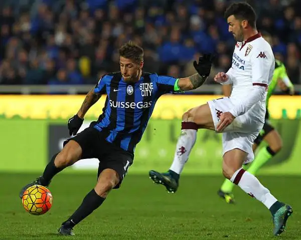 Importante successo esterno per il Torino di Ventura che vince a Bergamo grazie ad una rete di Bovo sugli sviluppi di un calcio d'angolo.