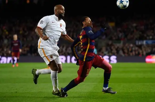 Maicon 4,5. Neymar lo sorpassa con regolarità, sempre in affanno.