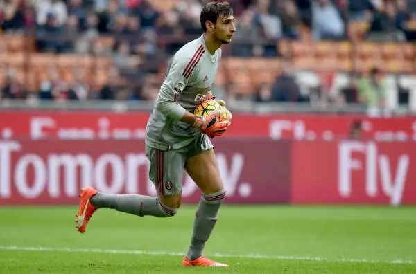 Milan-Atalanta 0-0. Donnarumma 8. Mihajlovic punta su di lui nonostante i soli 16 anni e si capisce perché: para di tutto su Cigarini, Moralez, Grassi e chi più ne ha più ne metta.