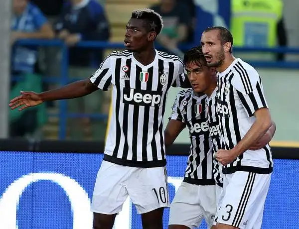 Vittoria in rimonta per la Juventus, sorpresa da Maccarone ma capace di ribaltare l'1-0 dell'Empoli con Manduzkic e Evra. Nel finale il tris di Dybala.