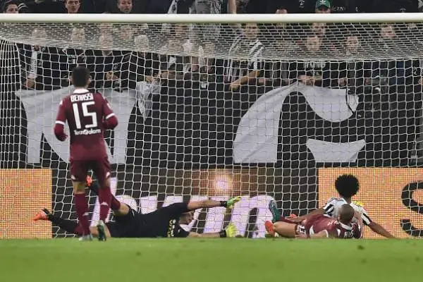 11° giornata: Juventus-Torino 2-1. 19' Pogba (J), 51' Bovo (T), 93' Cuadrado (J).