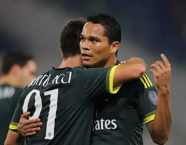 Il Milan schianta la Lazio all'Olimpico. Il Diavolo si impone per 3-1, in gol Bertolacci, Mexes e Bacca.