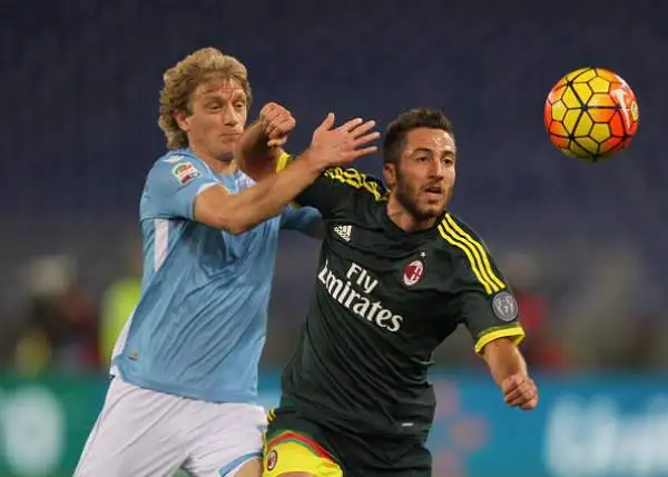 Il Milan schianta la Lazio all'Olimpico. Il Diavolo si impone per 3-1, in gol Bertolacci, Mexes e Bacca.