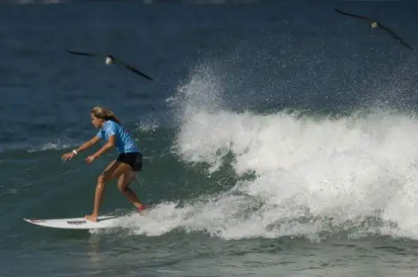 "The Richest" ha stilato la classifica delle venti sportive più affascinanti dell'anno: 18 - Alana Blanchard (surf).