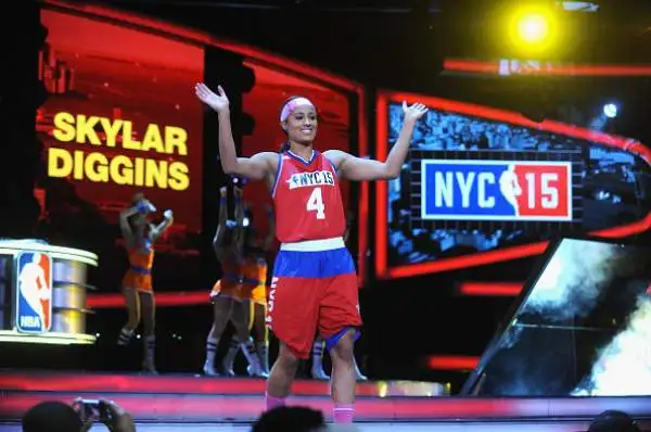 "The Richest" ha stilato la classifica delle venti sportive più affascinanti dell'anno: 3 - Skylar Diggins (basket).
