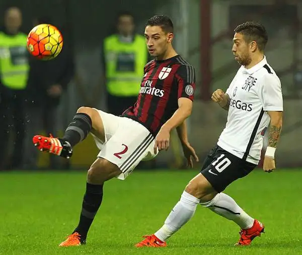 I rossoneri schiacciati dall’Atalanta devono ringraziare il baby portiere che si oppone a tutto e tutti, con le mani e con i piedi, da vicino e da lontano.