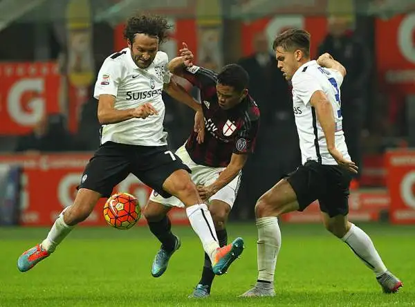 I rossoneri schiacciati dall’Atalanta devono ringraziare il baby portiere che si oppone a tutto e tutti, con le mani e con i piedi, da vicino e da lontano.