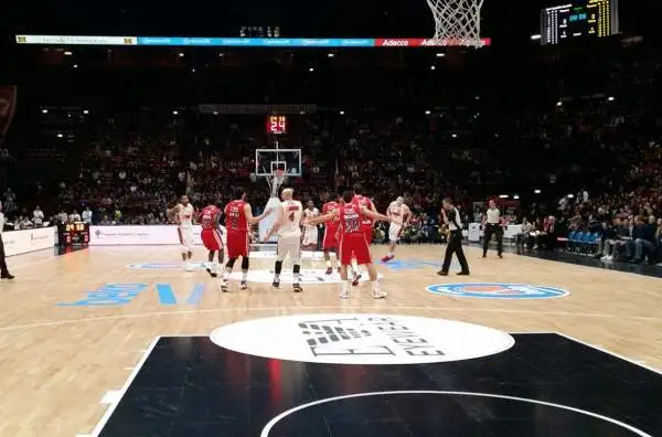 Milano rialza la testa, sconfitta Venezia. L'Olimpia supera 87-65 l'Umana.
