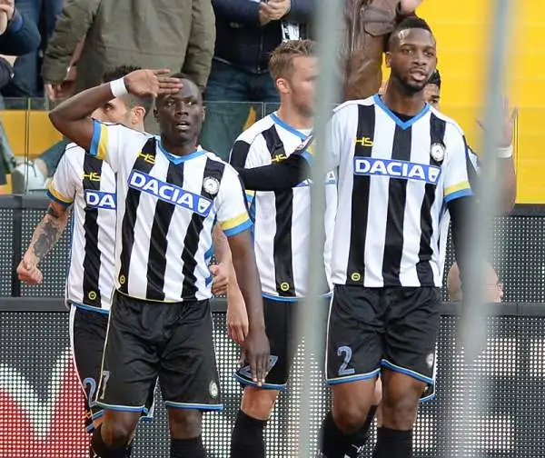 Esordio amaro per Montella: la sua Sampdoria perde ad Udine, al Friuli decide Badu nel primo tempo. Nel finale espulso Zukanovic.