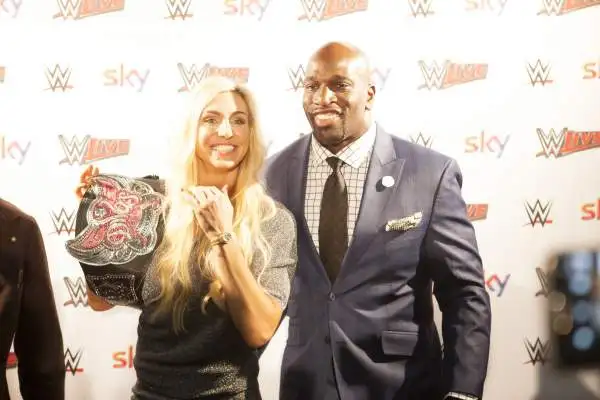 Tanti VIP e grande successo di pubblico mercoledì sera a Roma per le star delle WWE.