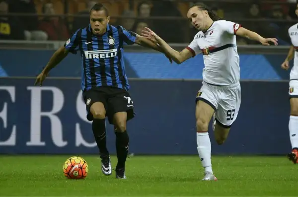 Inter-Genoa 1-0. Biabiany 6,5. Un primo tempo spettacolare, una ripresa un po' più in sordina. Ma corre tantissimo in avanti e pure in copertura: è l'arma in più, a sorpresa, dell'Inter.