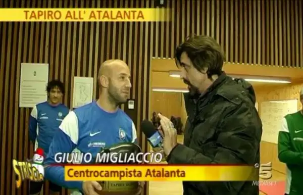 Tapiri di carbone all'Atalanta, che con ben nove espulsioni dall’inizio del campionato, di cui cinque nelle ultime tre partite, detiene il primato di squadra più cattiva d’Italia e perfino d’Europa.