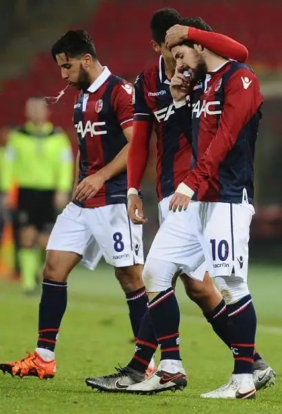 L'Empoli batte il Bologna al Dall'Ara grazie a una doppietta di Maccarone e a un gol di Pucciarelli. Quarta vittoria consecutiva degli azzurri, ora al sesto posto in classifica.