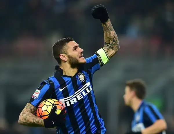 La Lazio espugna San Siro grazie ad una doppietta di Candreva e risorge. Male l'Inter, di Icardi il gol del momentaneo pareggio, che perde ma resta in vetta.