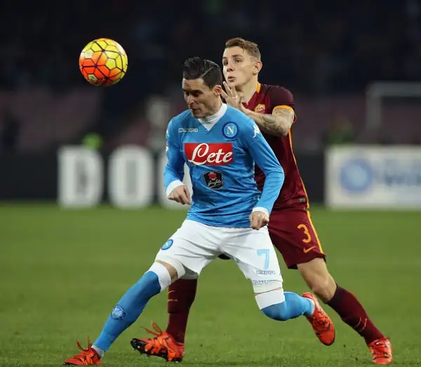 Il Napoli sbatte sulla Roma: 0-0. I giallorossi escono indenni dal San Paolo e protestano per un gol annullato a De Rossi.