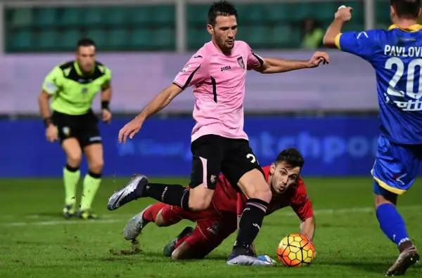 Palermo-Frosinone 4-1. Vazquez 7. Quando vuole, è un portento. Ma quando vuole. Contro i ciociari non era svogliato e la sua classe è venuta fuori.