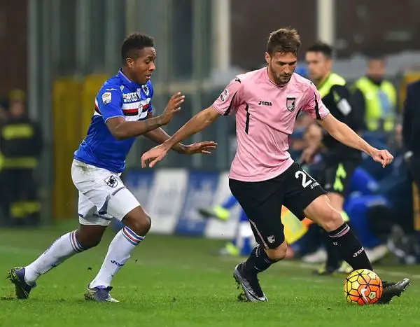 La Sampdoria torna alla vittoria con i gol di Soriano e Ivan, è la prima della gestione Montella. Sospiro di sollievo per i liguri, che superano un Palermo mai realmente all'altezza.