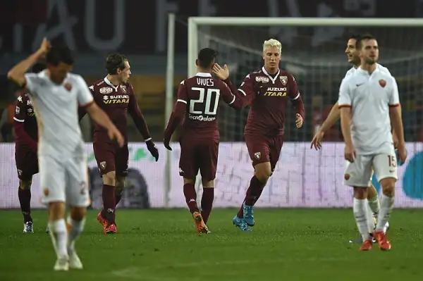 La Roma segna con Pjanic all'83', ma Rudiger rovina tutto con un'ingenuità che costa il rigore del pareggio di Maxi Lopez, meritato dall'ottimo Torino di Ventura.