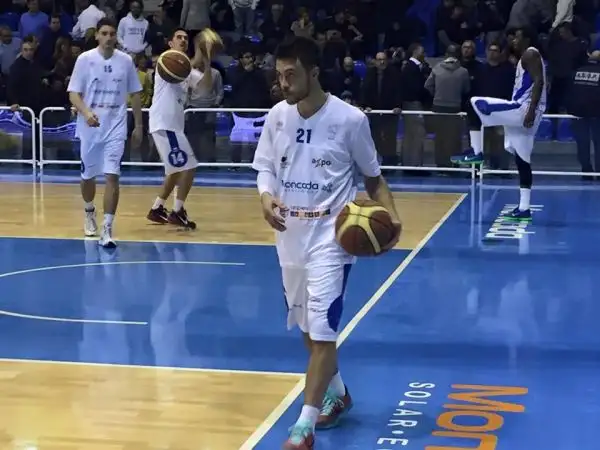 Vincendo la prima partita del 2016, la Fortitudo Moncada ha chiuso al primo posto il girone d'andata della serie A2 Ovest.