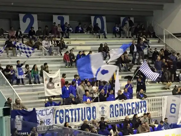 Vincendo la prima partita del 2016, la Fortitudo Moncada ha chiuso al primo posto il girone d'andata della serie A2 Ovest.