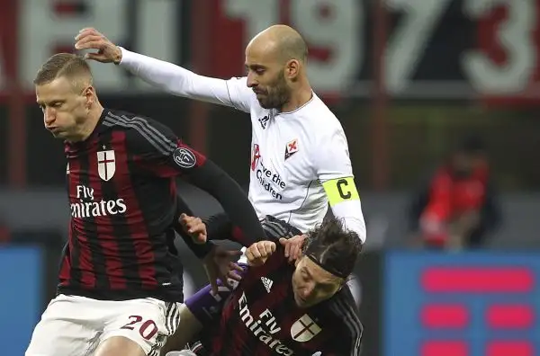 Borja Valero 6. E' il più positivo dei suoi, dai suoi piedi partono le azioni più importanti. Ma predica spesso nel deserto. 