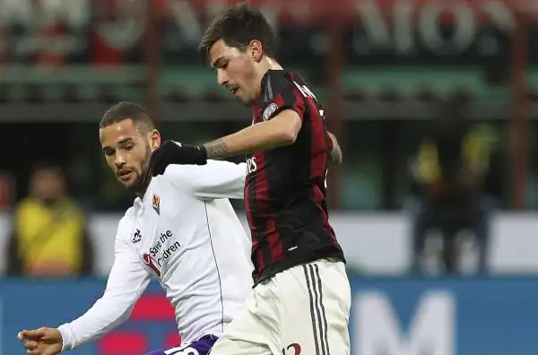 Romagnoli 6,5. Finalmente sicuro, mette la museruola a Ilicic e Kalinic.