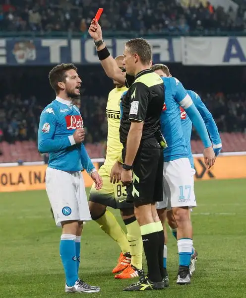 Una magia di Jovetic e un bel gol in contropiede di Ljaic nel finale permettono all’Inter di qualificarsi per le semifinali di Coppa Italia. Nel quarto di finale al San Paolo cade il Napoli.