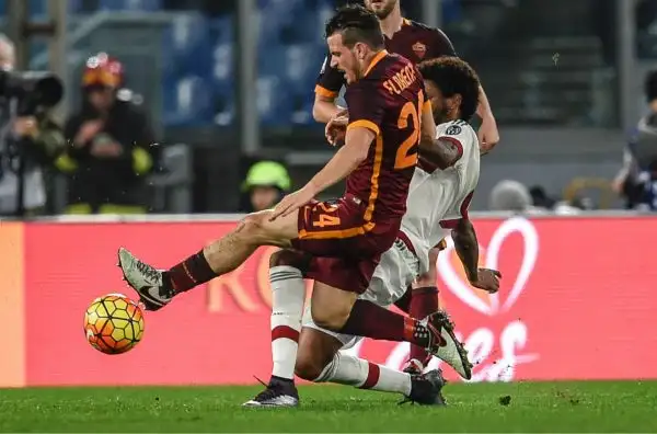 Roma-Milan 1-1. Florenzi 6. Si fa beffare da Kucka in elevazione sul gol del pareggio, ma oltre a quello è sempre generoso, sia quando c'è da difendere che quando c'è da spingere.