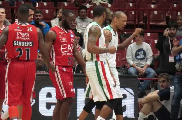 L'Olimpia torna a vincere la Coppa Italia dopo vent'anni.