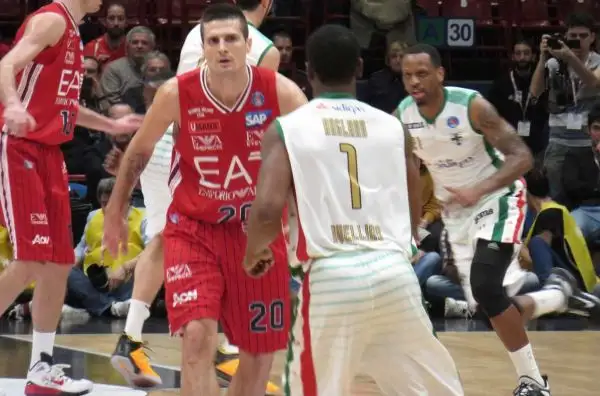 L'Olimpia torna a vincere la Coppa Italia dopo vent'anni.