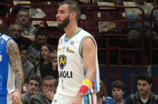 Incredibile vittoria in rimonta dopo un supplementare per la Vanoli, che elimina nel secondo quarto di finale i detentori della Coppa Italia.