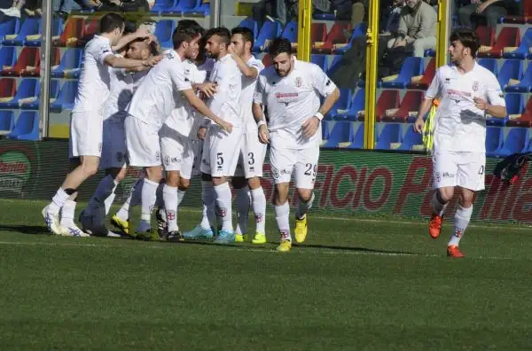 Gol e autogol per Budimir nel pareggio dei pitagorici.