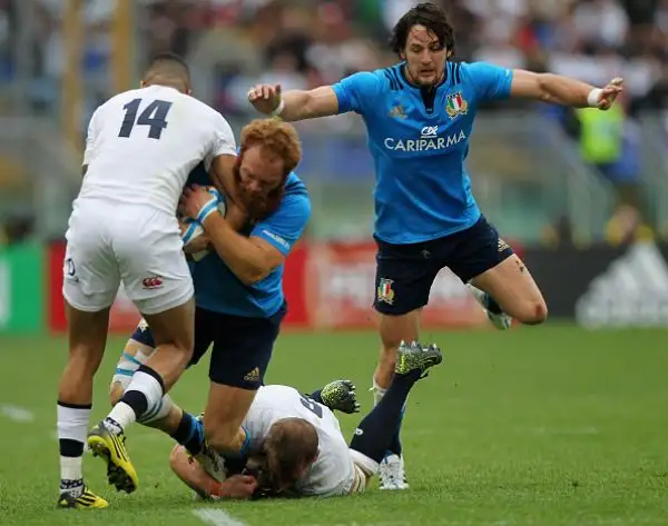 Show inglese a Roma, l'Italia dura un tempo. Azzurri sconfitti all'Olimpico nella seconda giornata del Sei Nazioni.