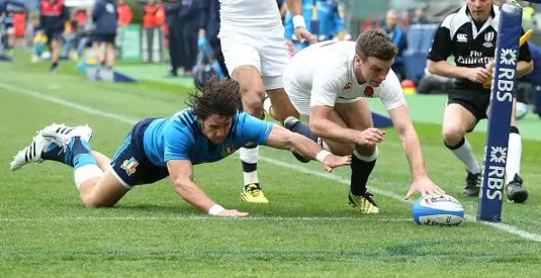 Show inglese a Roma, l'Italia dura un tempo. Azzurri sconfitti all'Olimpico nella seconda giornata del Sei Nazioni.