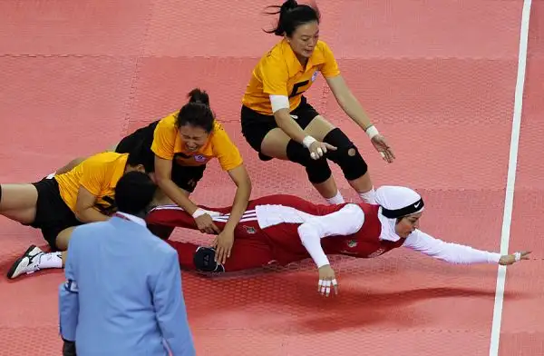 Il Kabaddi è un gioco che combina le caratteristiche del Wrestling e del Rugby, un mix di agilità e di potenza. L'india si è finora aggiudicata tutte le edizioni della World Cup.