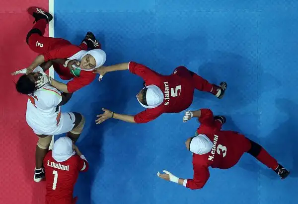 Il Kabaddi è un gioco che combina le caratteristiche del Wrestling e del Rugby, un mix di agilità e di potenza. L'india si è finora aggiudicata tutte le edizioni della World Cup.