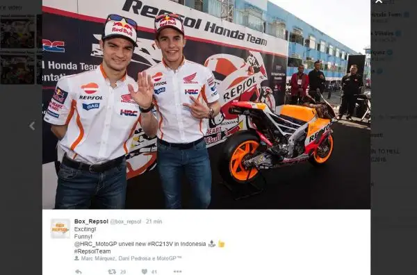 Svelata a Giacarta la nuova Repsol Honda RC213V con cui lo spagnolo correrò nel 2016.