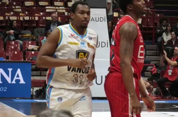 L'Olimpia si giocherà la Coppa Italia contro la Sidigas Avellino.