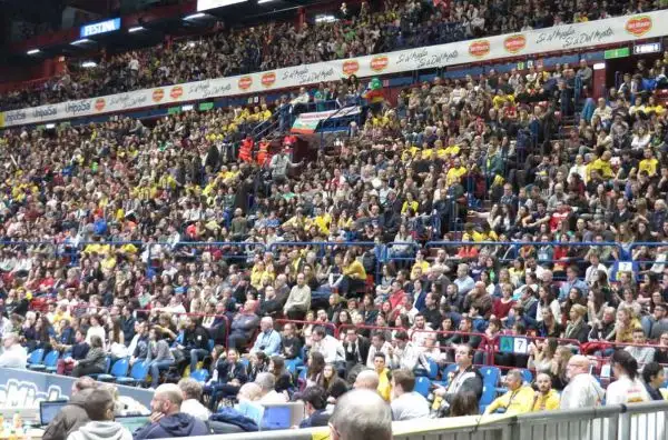 Atanasijevic e compagni sconfitti dalla squadra di Bruno e Ngapeth nella prima semifinale della Coppa Italia Superlega 2016.